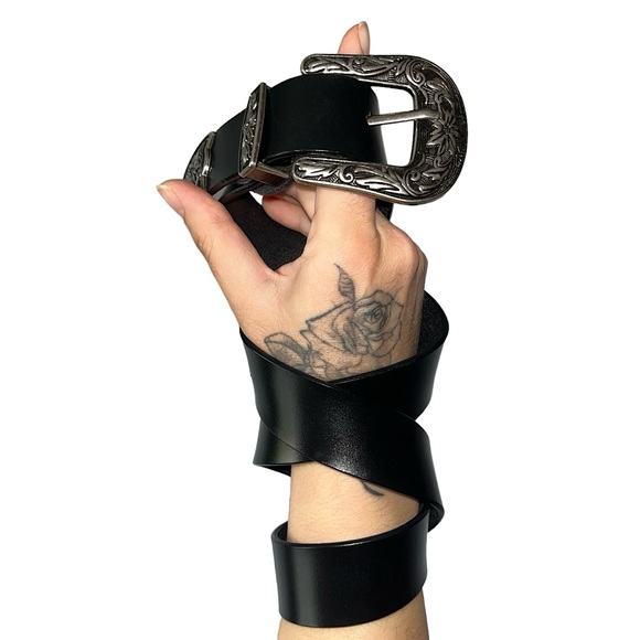 100% Real Leather Country Silver and Black Belt - Picture 1 of 6